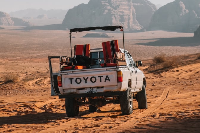 toyota-logo-cover