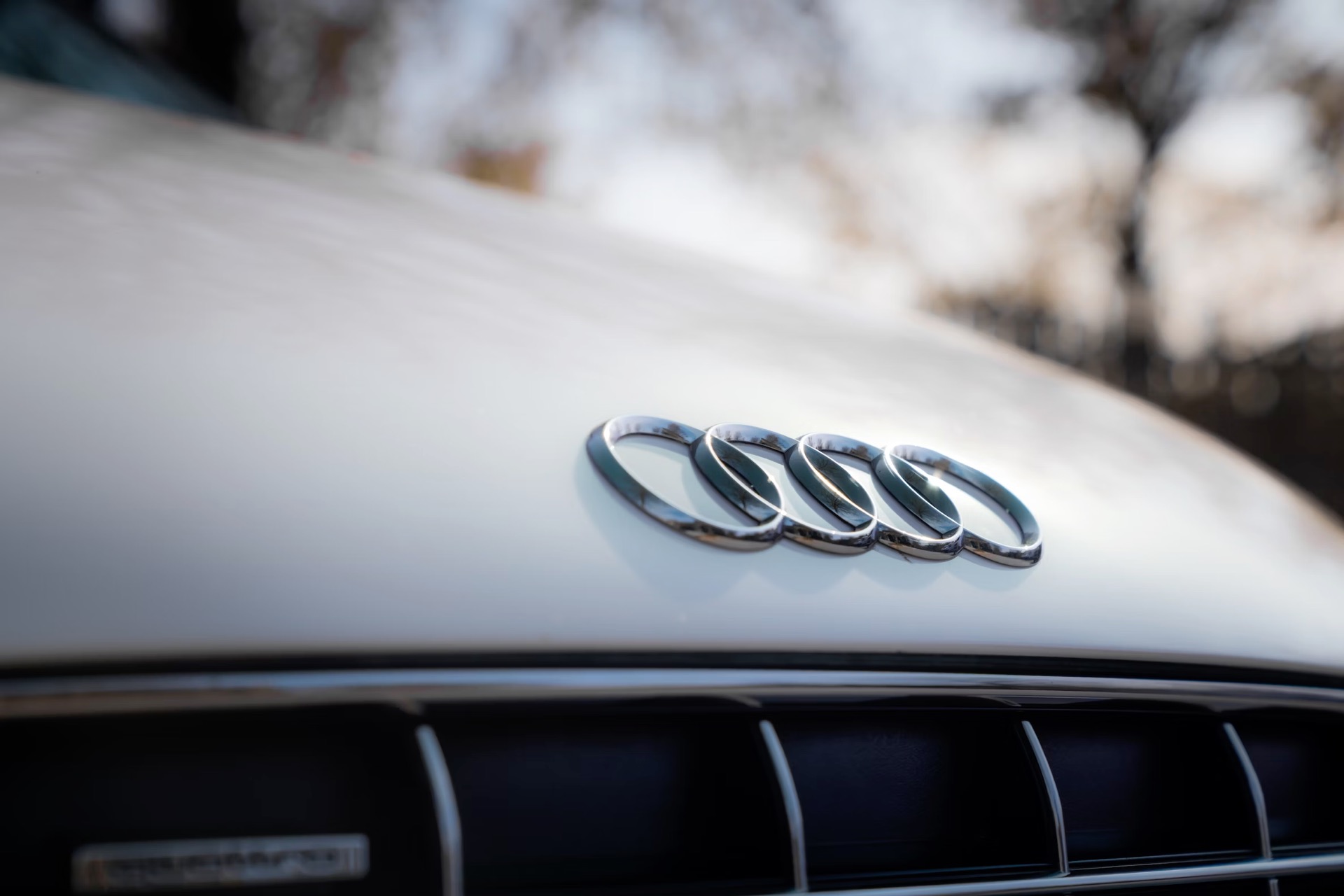 Download wallpapers Audi golden logo, cars brands, artwork, brown metal  background, creative, Audi logo, brands, Audi for desktop with resolution  2560x1600. High Quality HD pictures wallpapers