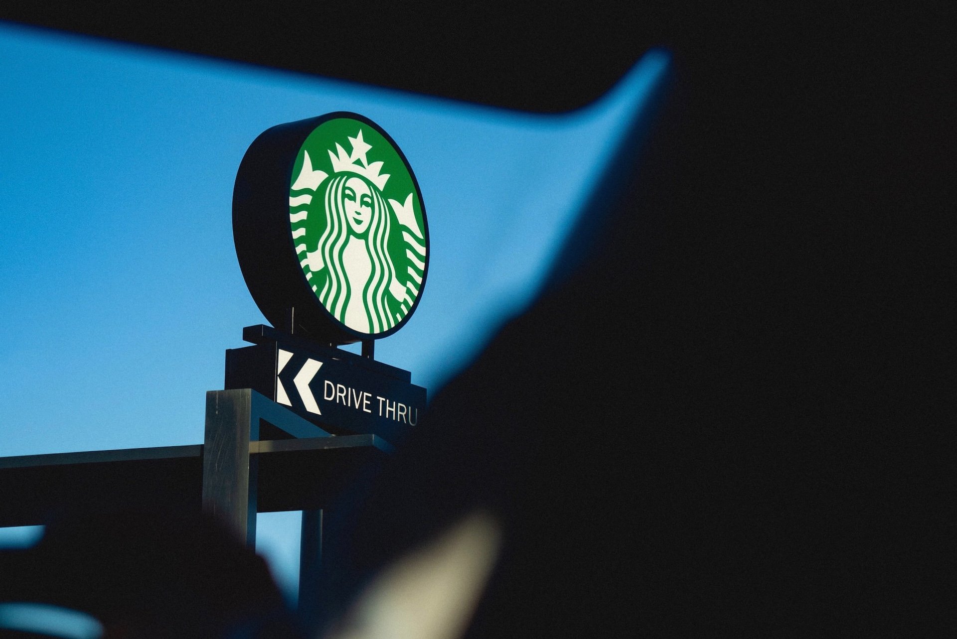Starbucks logo evolution